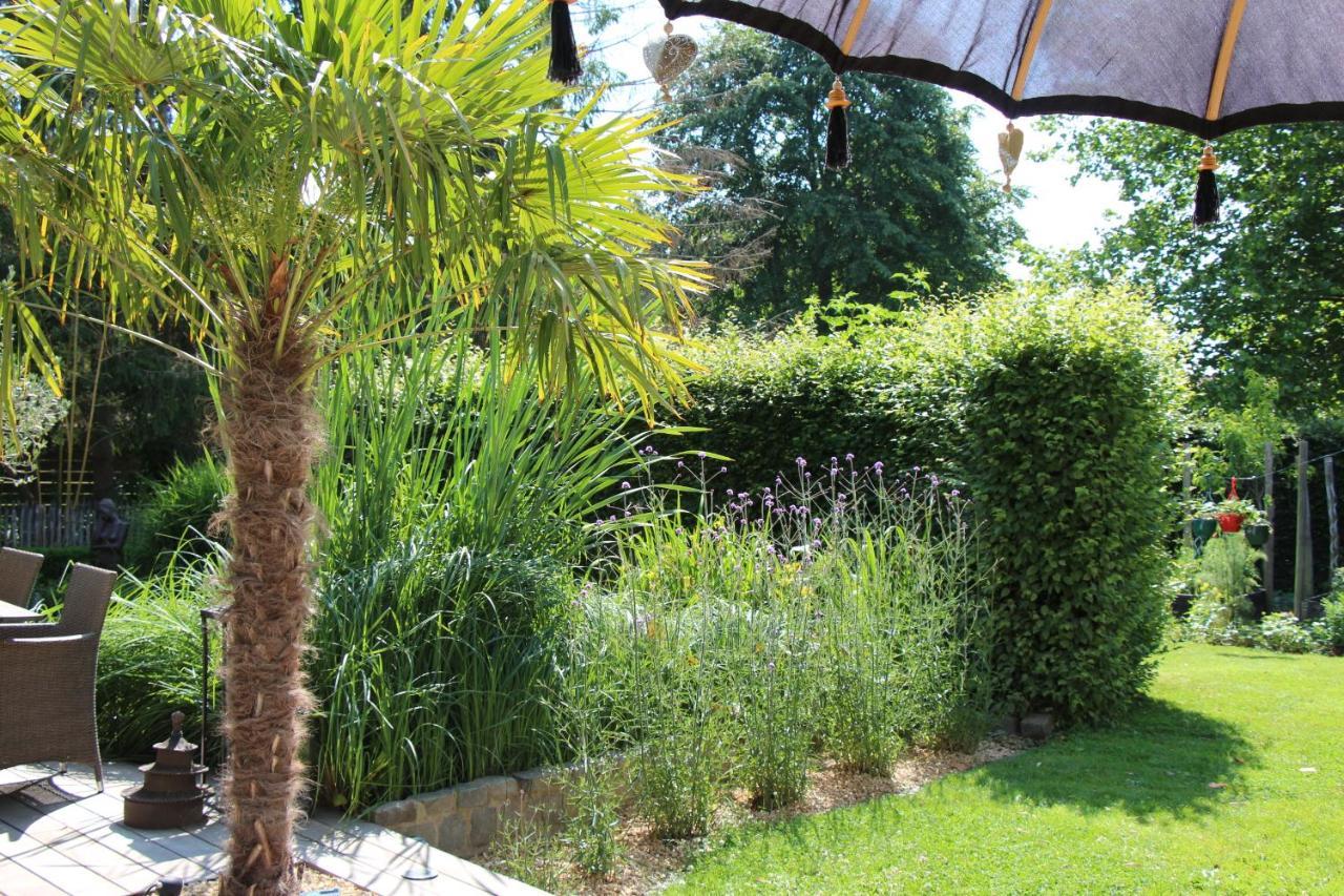 De Tuinkamer, Charme Logie & Table D'Hote Lanaken Exterior photo